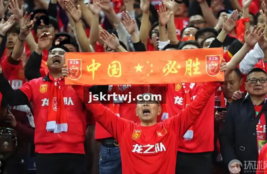 快盈VIII榜单：篮球赛场攻防效率组合排名与阵容搭配启示